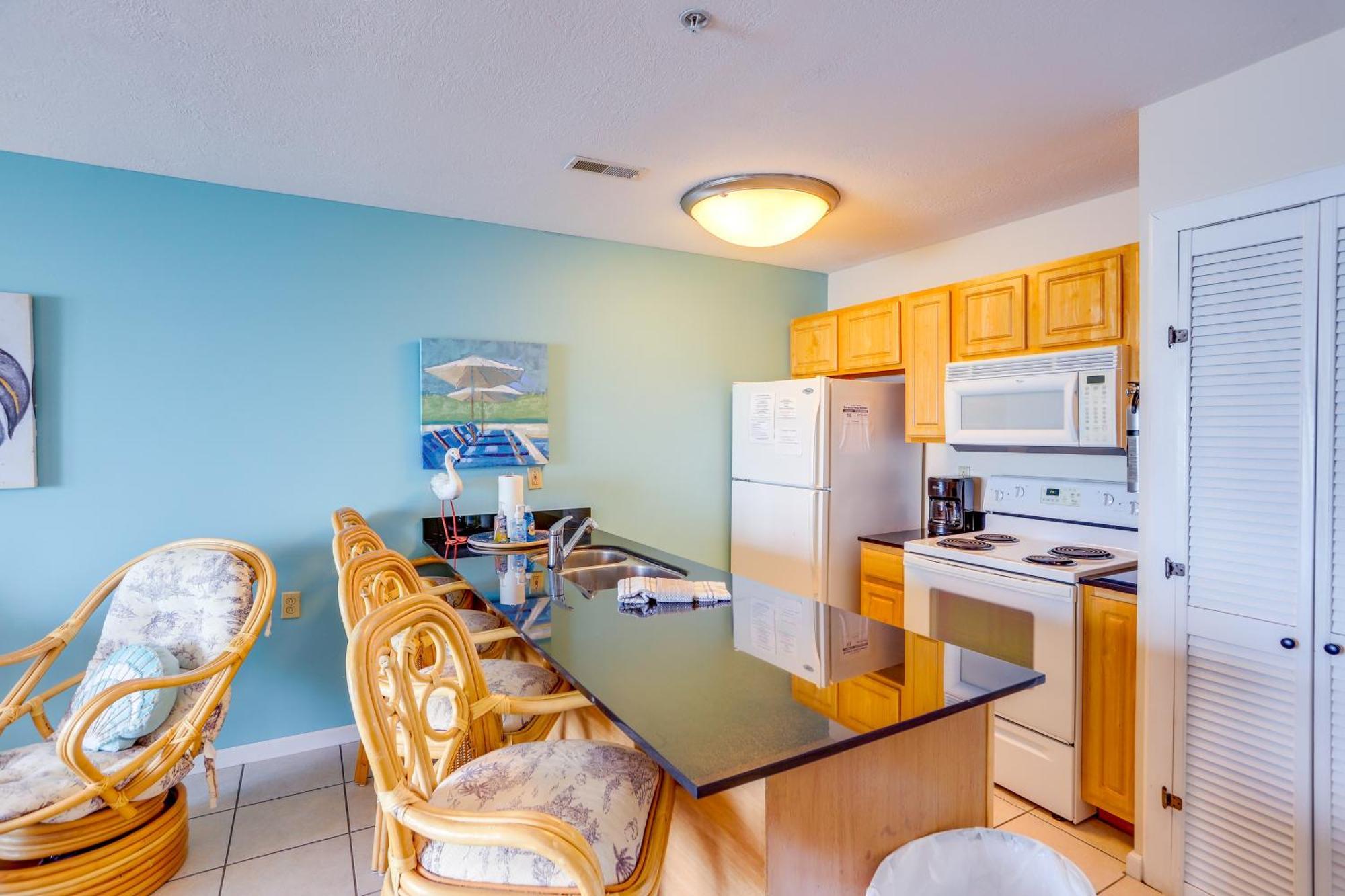 Waterfront Middle Bass Condo With Pool Access! Put-in-Bay Exterior foto