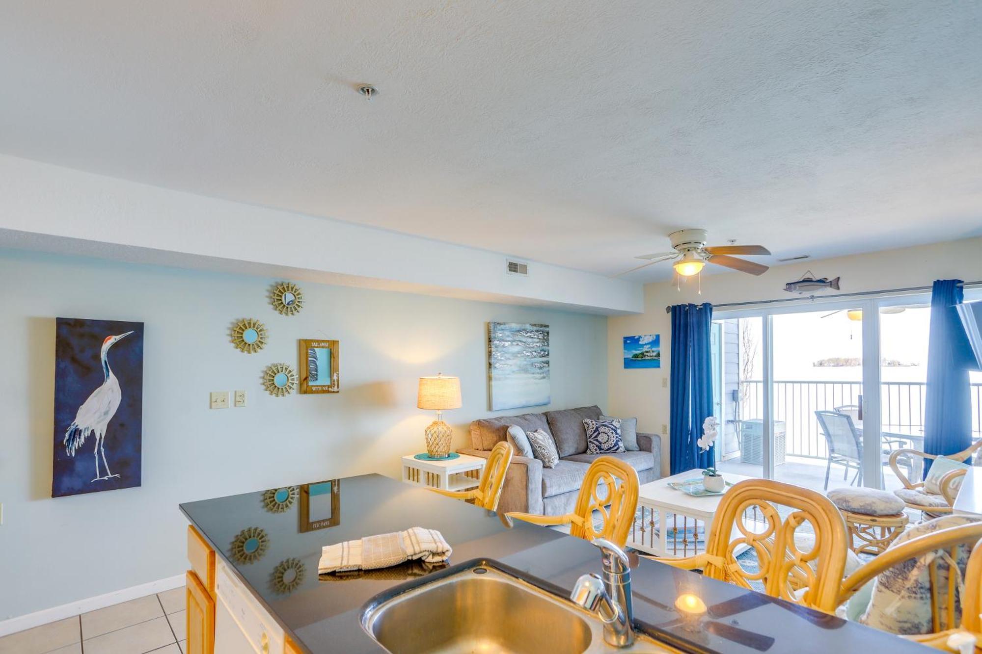 Waterfront Middle Bass Condo With Pool Access! Put-in-Bay Exterior foto